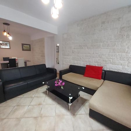 Bodikos Villas & Apartments ピツイディア エクステリア 写真