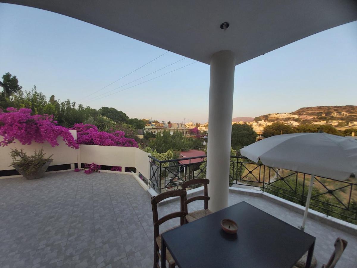 Bodikos Villas & Apartments ピツイディア エクステリア 写真