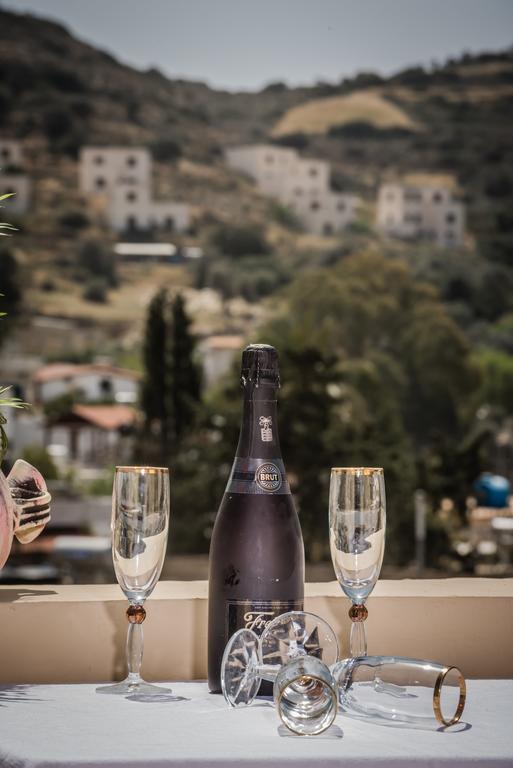 Bodikos Villas & Apartments ピツイディア エクステリア 写真