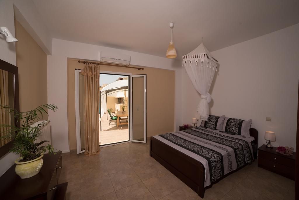 Bodikos Villas & Apartments ピツイディア エクステリア 写真